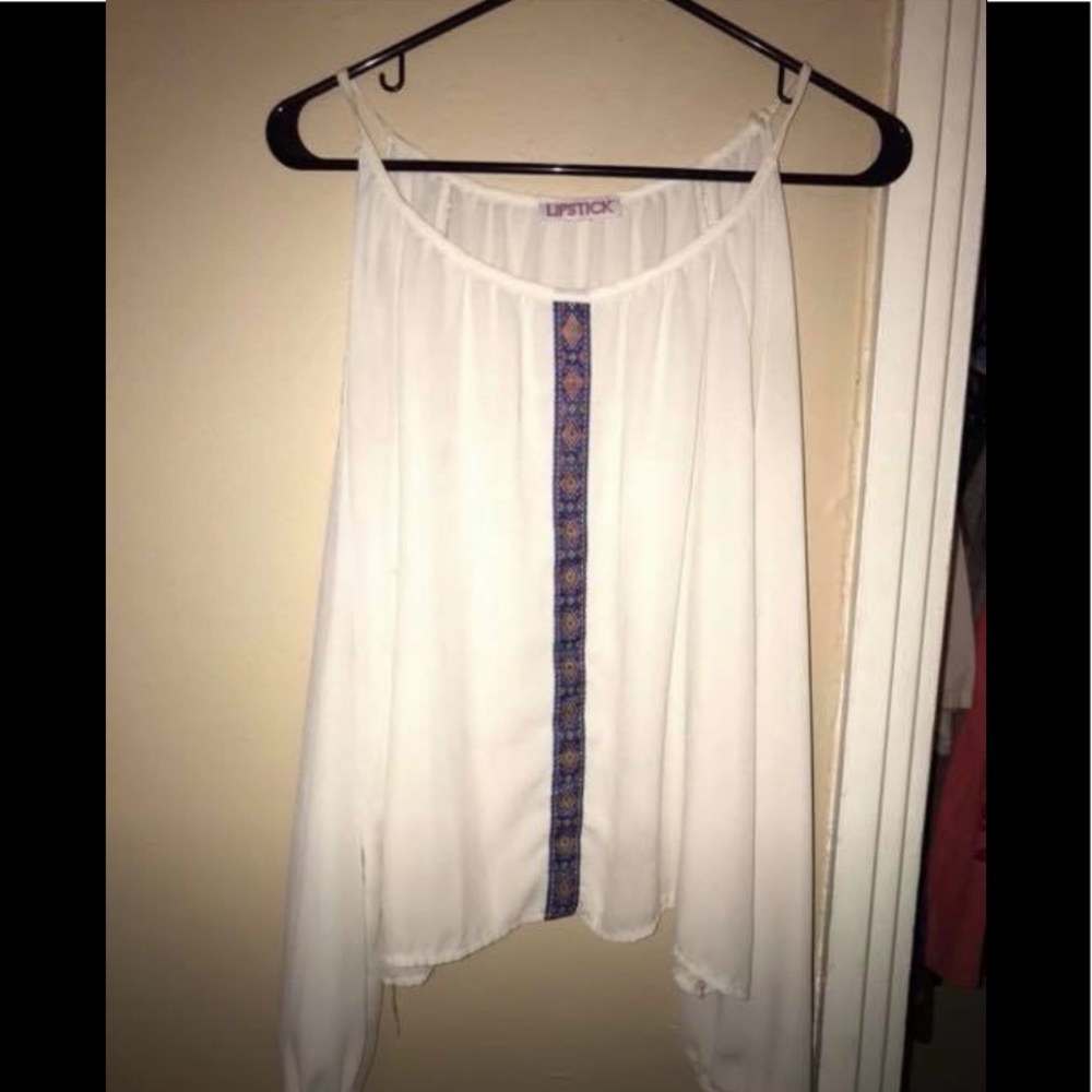Blouse with open arms